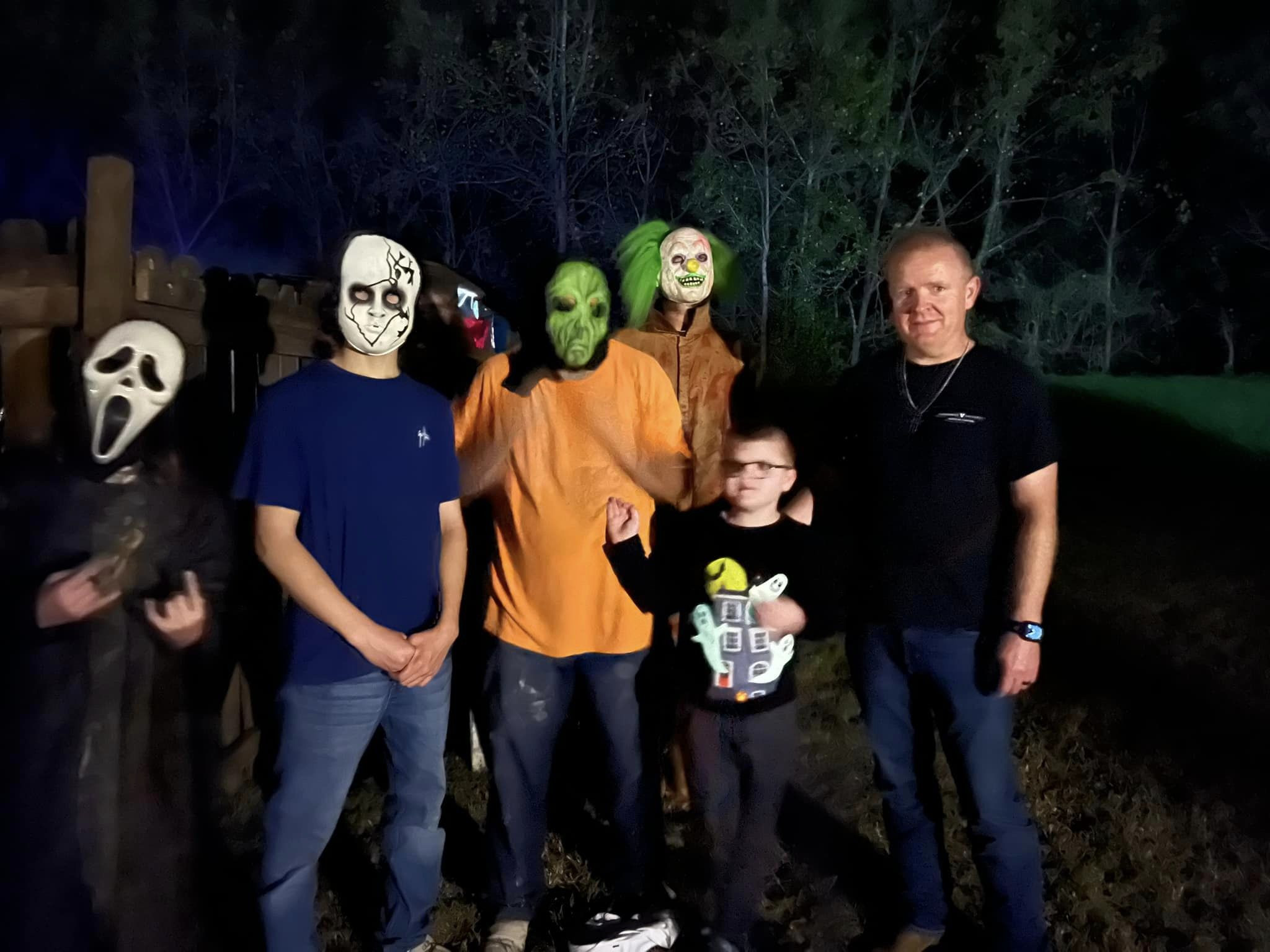 398602358_10228283028693879_7874002181618960759_n.jpg